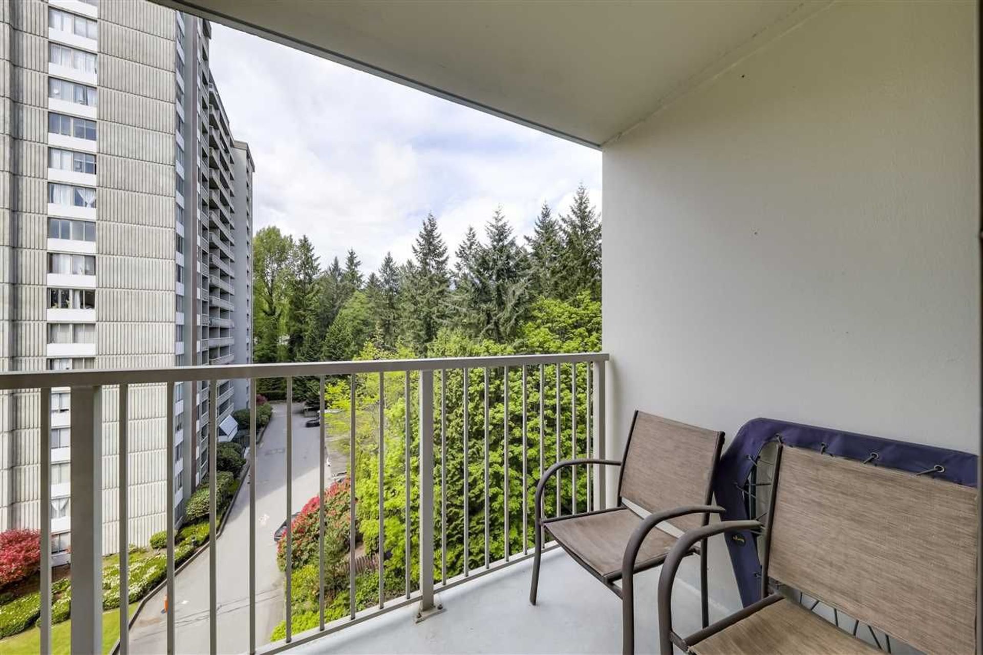 original-jpg-v-1-94026 at 805 - 2004 Fullerton Avenue, North Vancouver