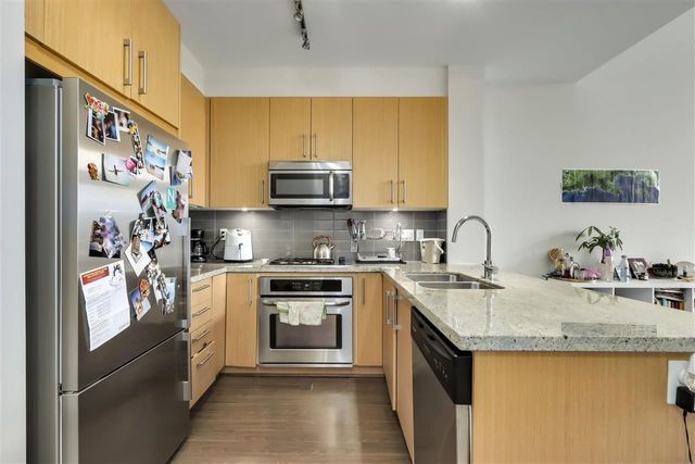 original-jpg-v-1-93888 at 159 22nd Street W, North Vancouver