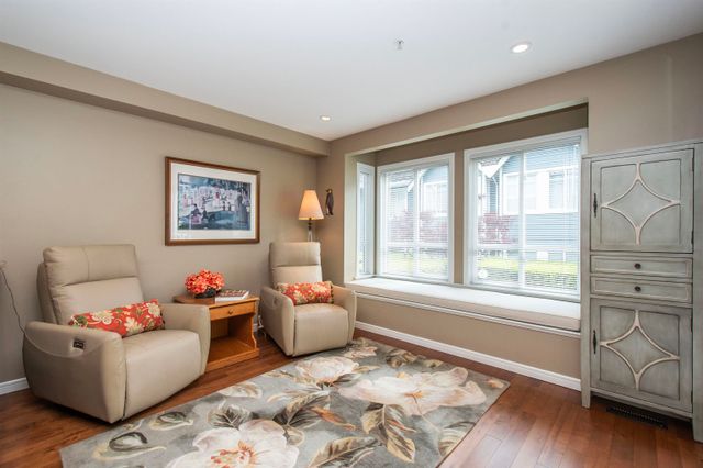 279-e-5th-street-lower-lonsdale-north-vancouver-12 at 279 E 5th Street, Lower Lonsdale, North Vancouver