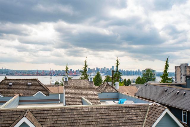 279-e-5th-street-lower-lonsdale-north-vancouver-27 at 279 E 5th Street, Lower Lonsdale, North Vancouver