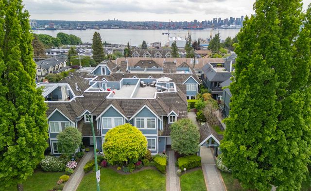 279-e-5th-street-lower-lonsdale-north-vancouver-37 at 279 E 5th Street, Lower Lonsdale, North Vancouver