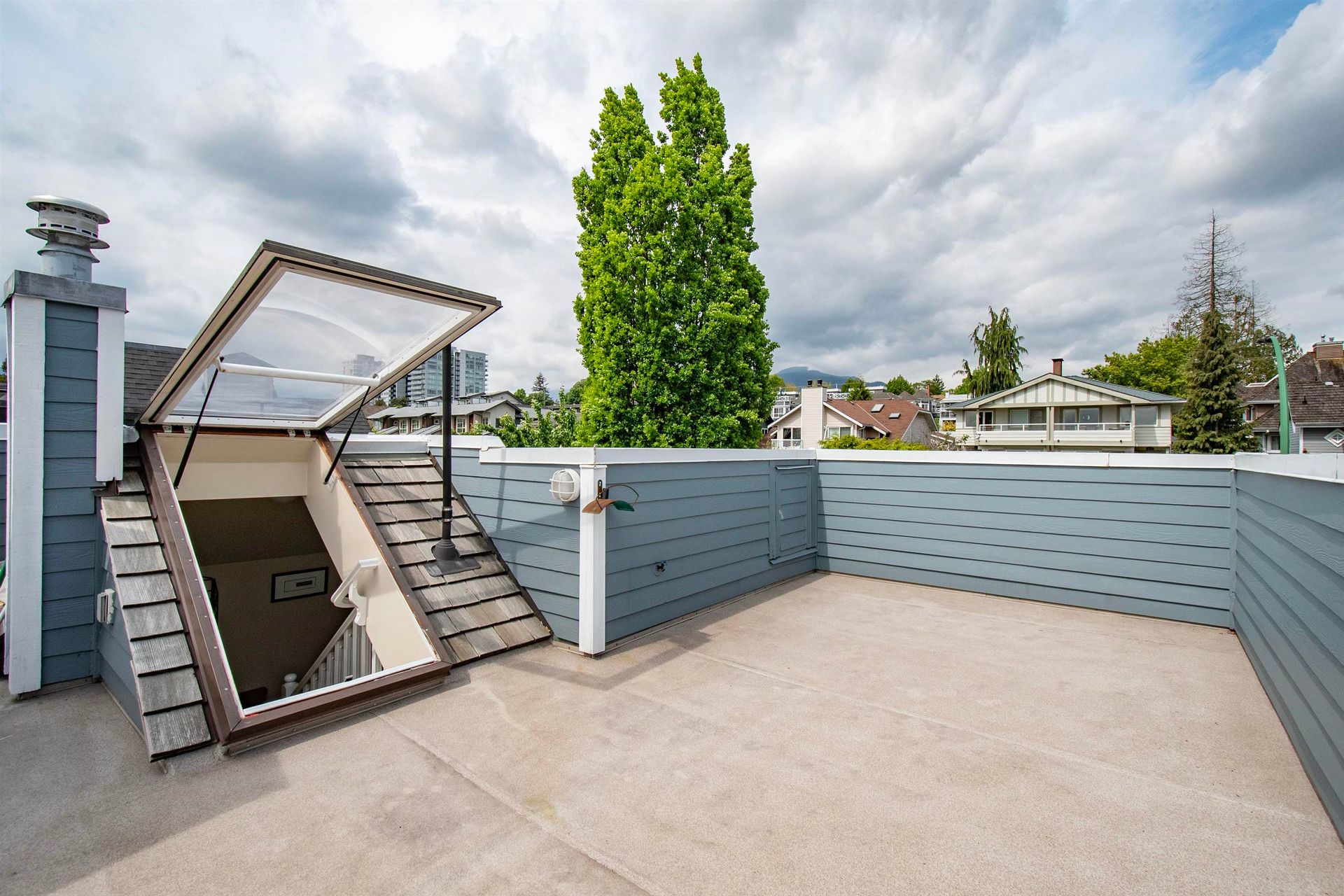 279-e-5th-street-lower-lonsdale-north-vancouver-33 at 279 E 5th Street, Lower Lonsdale, North Vancouver