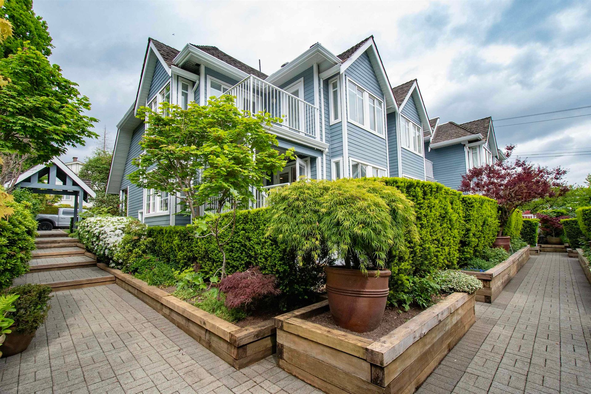 279-e-5th-street-lower-lonsdale-north-vancouver-39 at 279 E 5th Street, Lower Lonsdale, North Vancouver