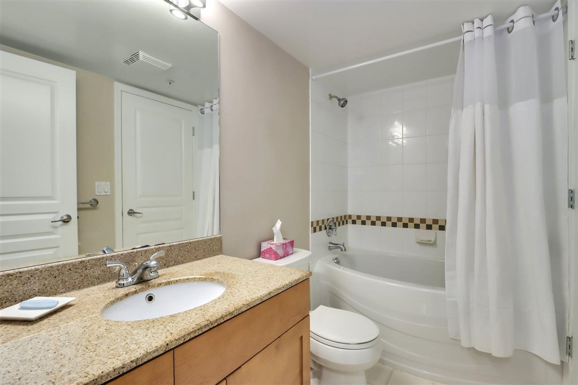 original-jpg-v-1-94275 at 219 - 333 1st Street E, North Vancouver