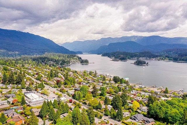 96435 at 4190 Dollarton Highway, North Vancouver