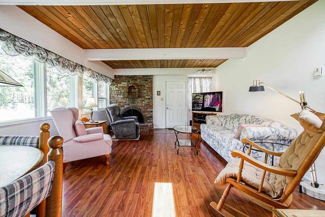 96448-1 at 4190 Dollarton Highway, North Vancouver