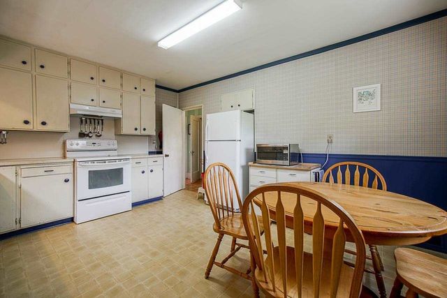 96453-1 at 4190 Dollarton Highway, North Vancouver