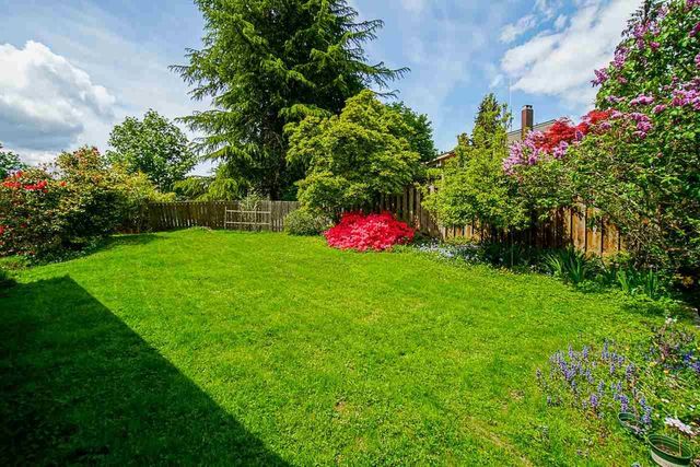 96475 at 4190 Dollarton Highway, North Vancouver