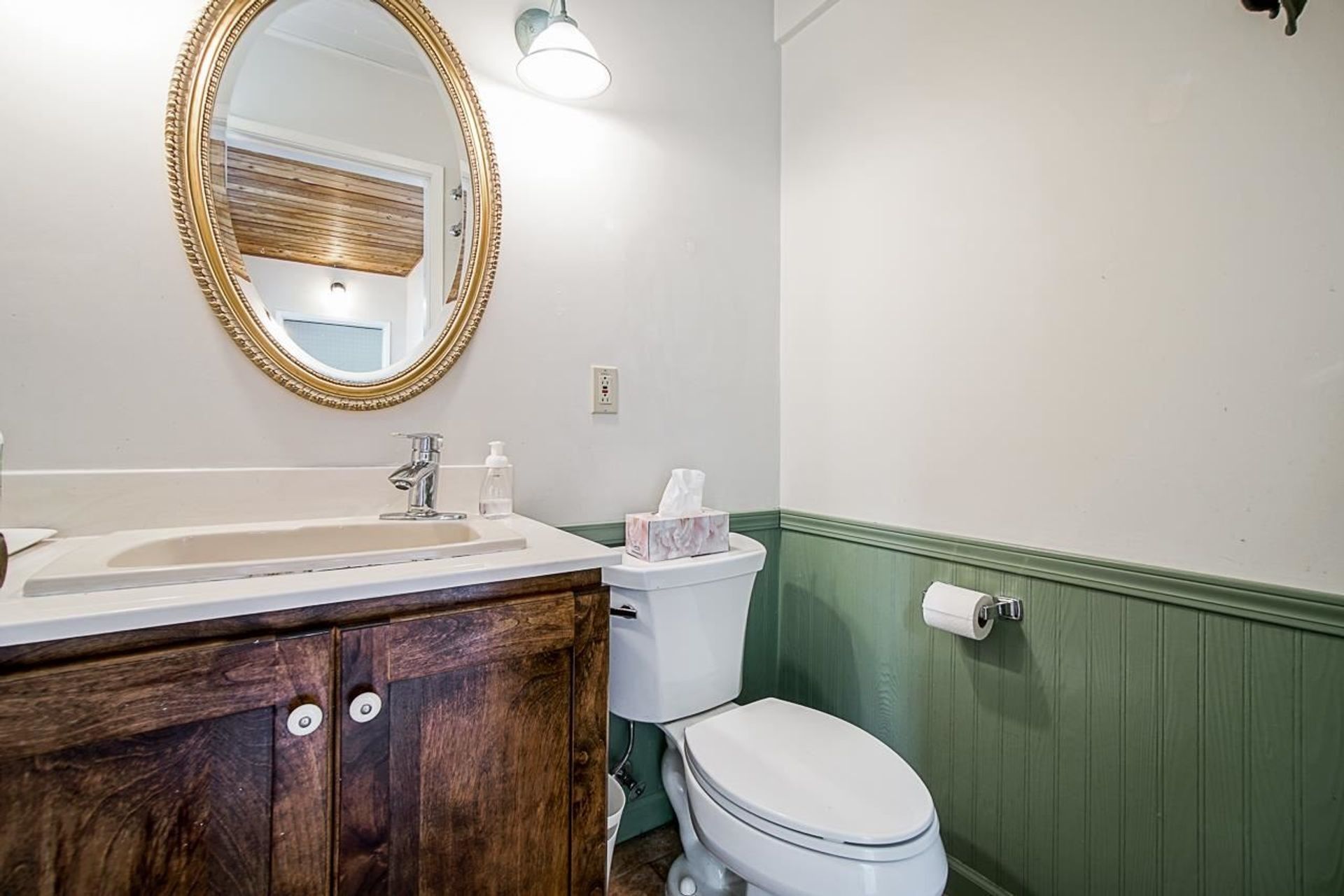 96492 at 4190 Dollarton Highway, North Vancouver