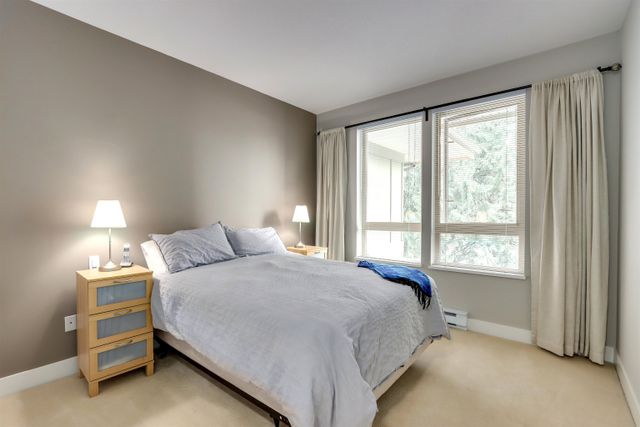 96832 at 403 - 2601 Whiteley Court, North Vancouver
