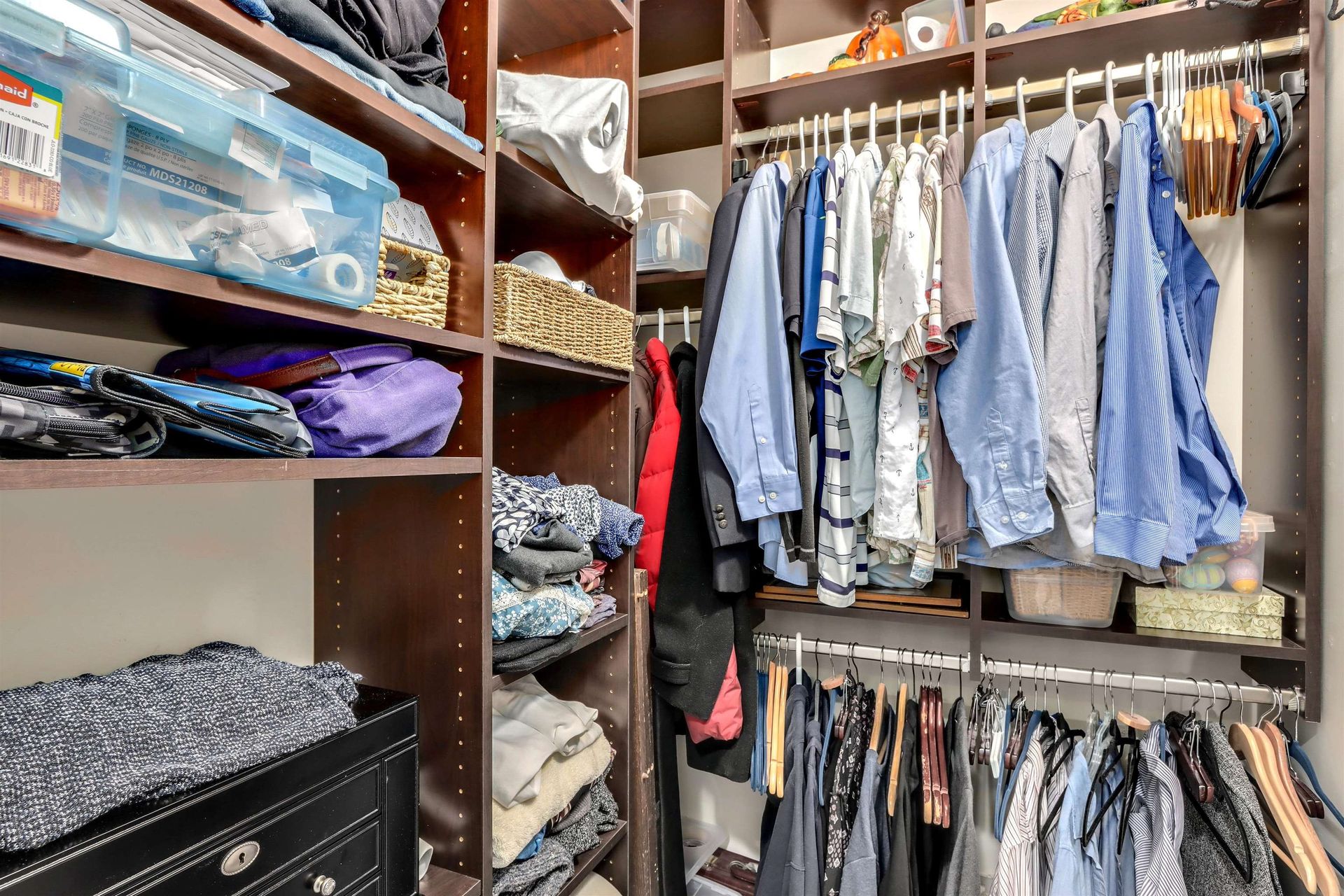 96835 at 403 - 2601 Whiteley Court, North Vancouver