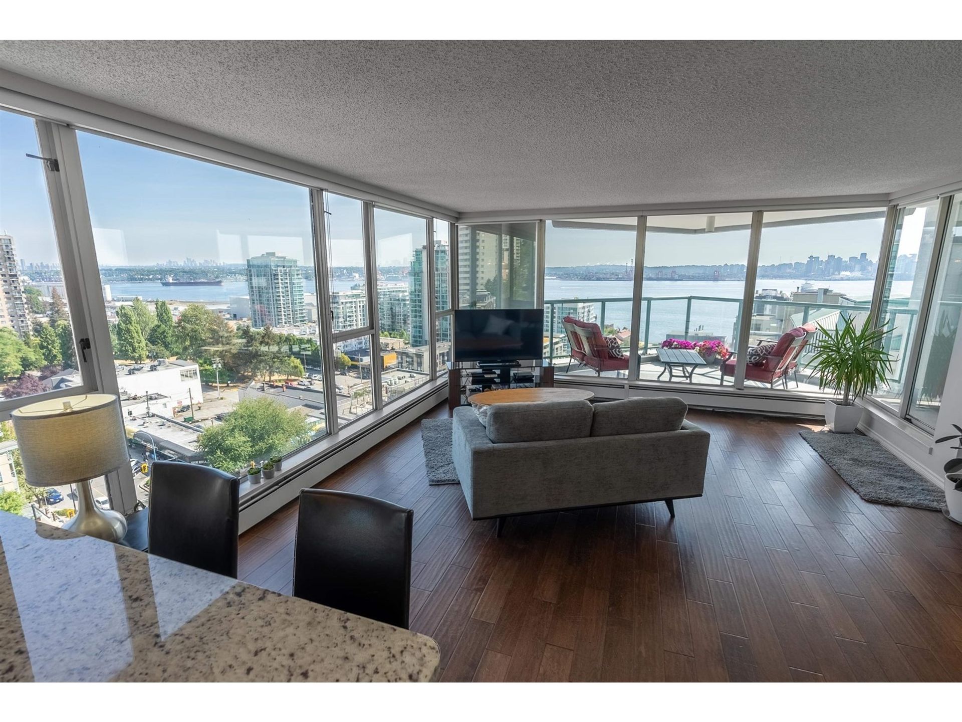 96958 at 1501 - 120 2nd Street W, North Vancouver