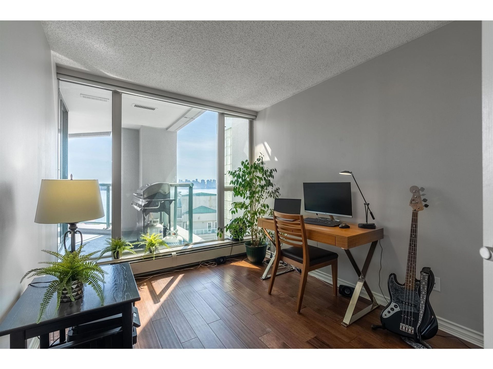 97076 at 1501 - 120 2nd Street W, North Vancouver