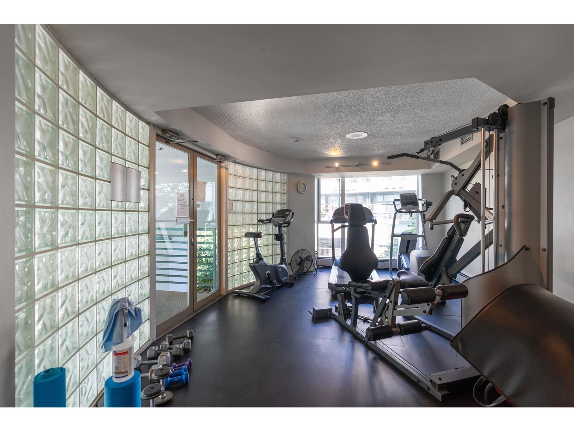 97096 at 1501 - 120 2nd Street W, North Vancouver