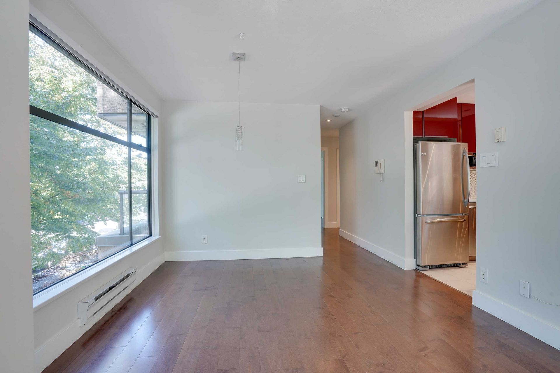 97239 at 201 - 1702 Chesterfield Avenue, North Vancouver