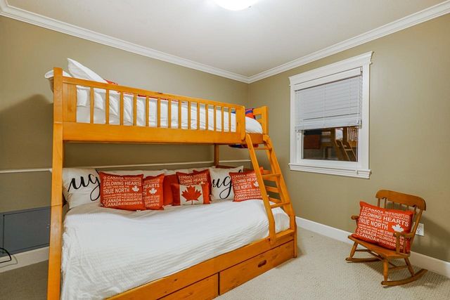 97373 at 2640 Chesterfield Avenue, North Vancouver