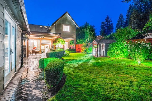 97420 at 2640 Chesterfield Avenue, North Vancouver