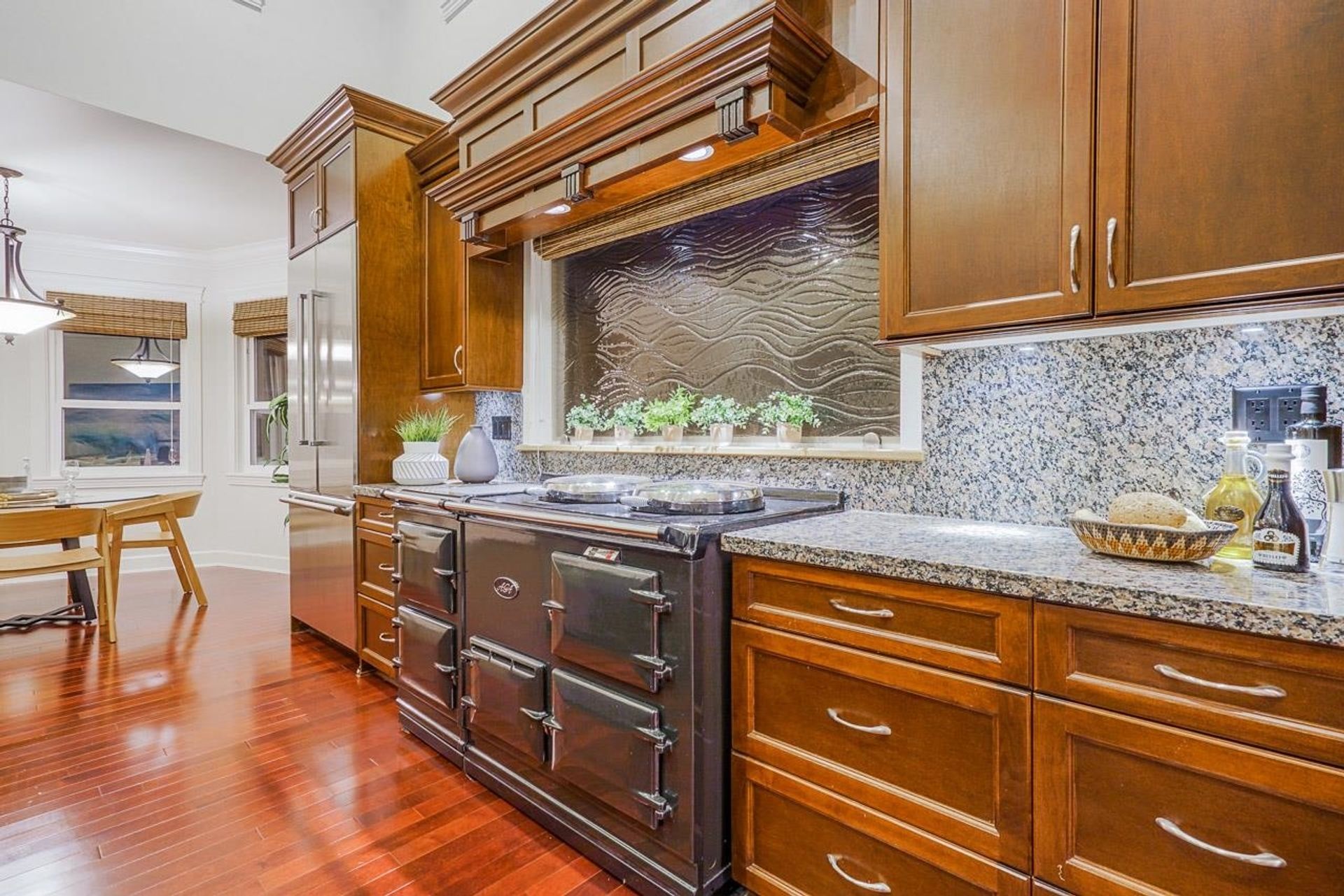 97351 at 2640 Chesterfield Avenue, North Vancouver