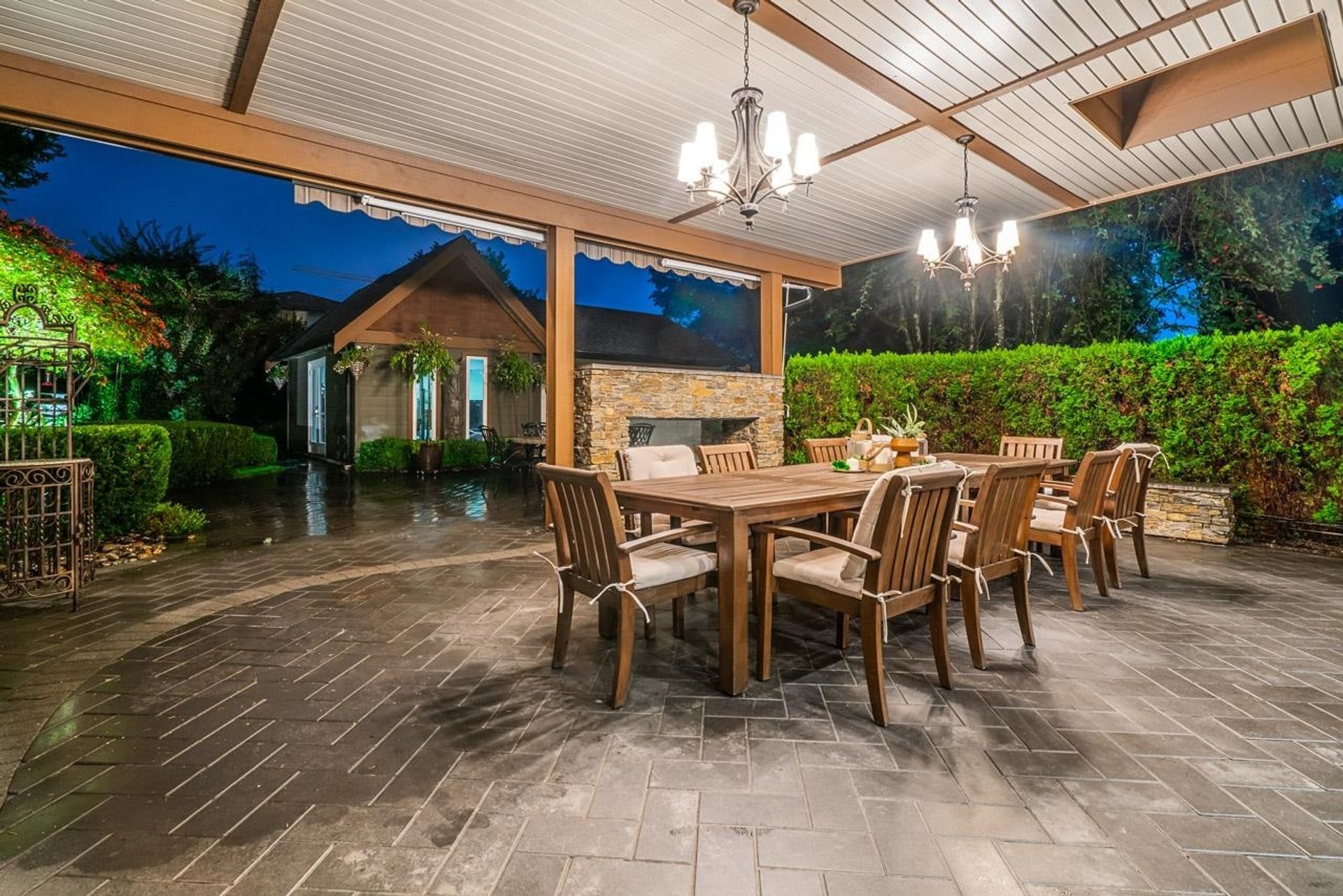 97417 at 2640 Chesterfield Avenue, North Vancouver