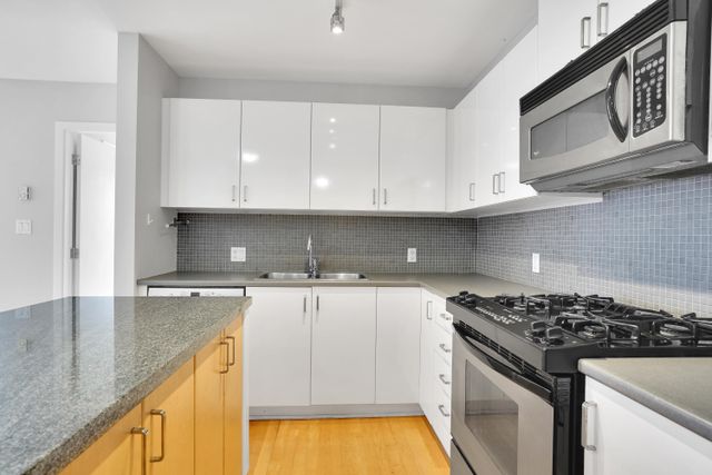 97783 at 513 - 175 1st Street W, North Vancouver