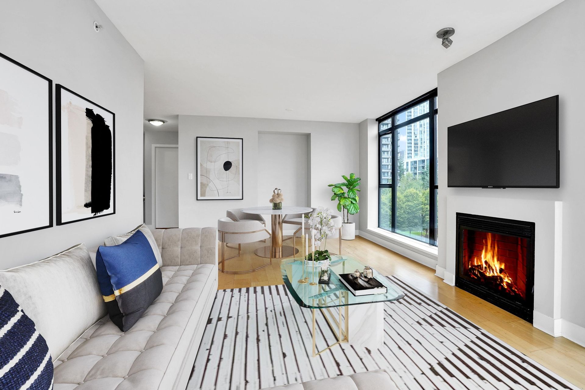 97771 at 513 - 175 1st Street W, North Vancouver