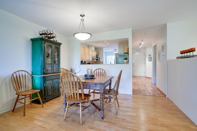 98452 at 505 - 1050 Bowron Court, North Vancouver