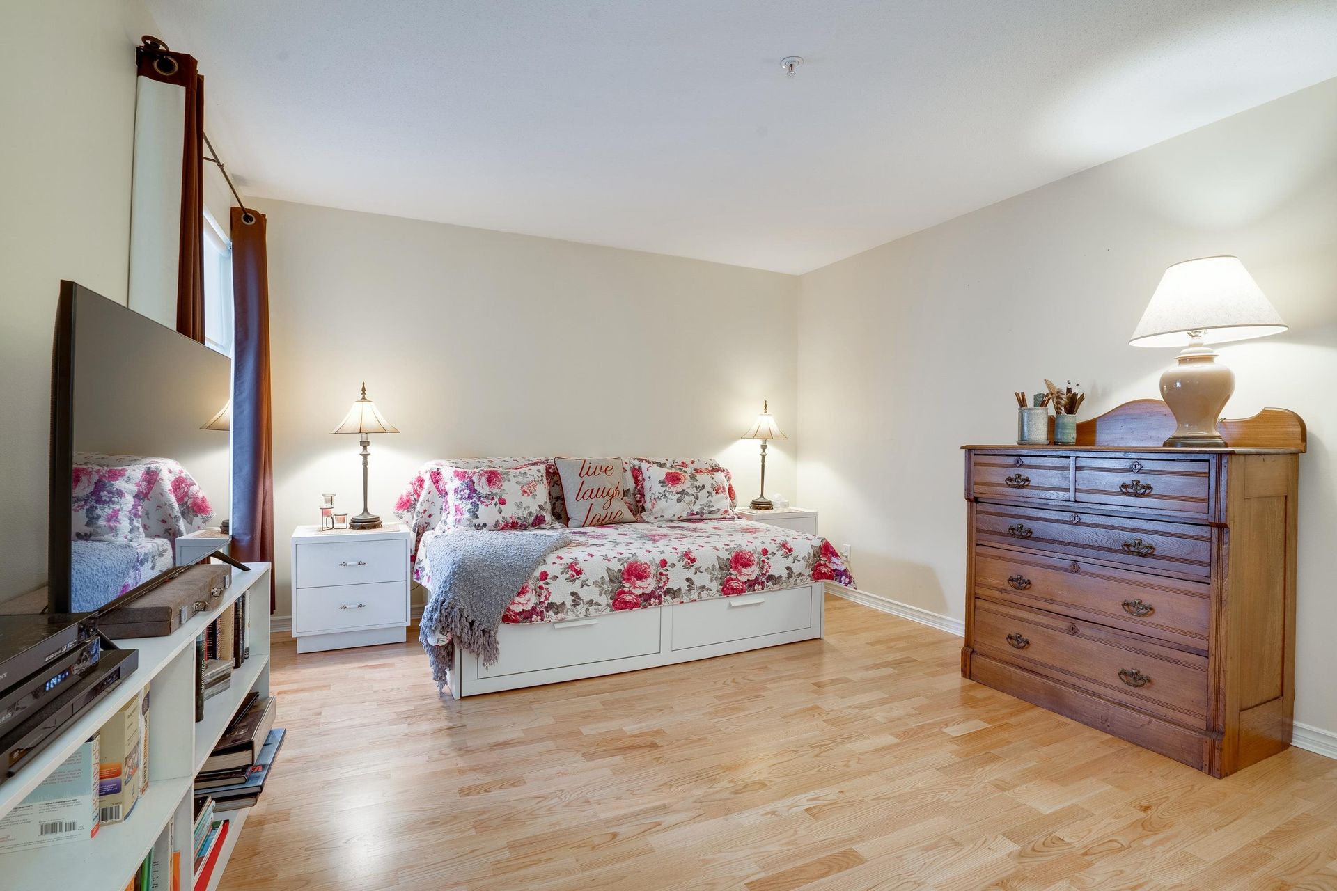 98480 at 505 - 1050 Bowron Court, North Vancouver