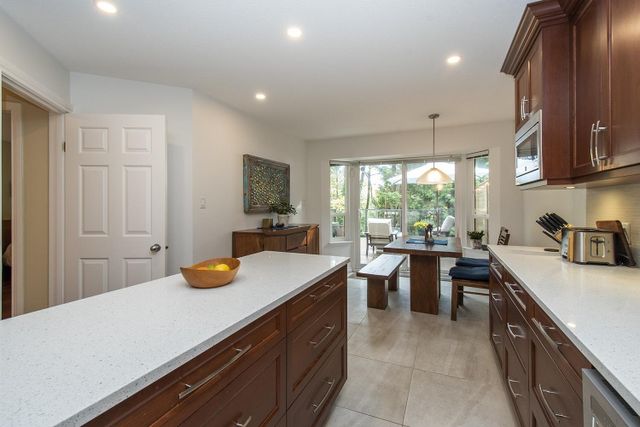 98565 at 3919 Frames Place, North Vancouver