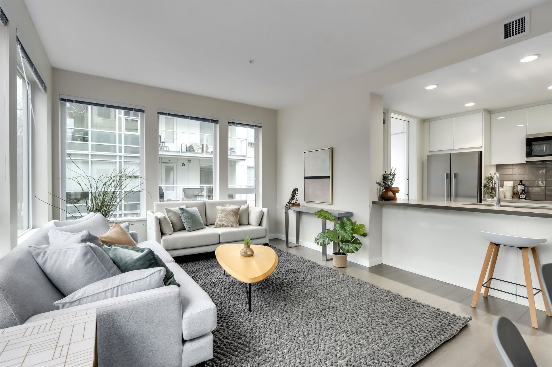 98710 at 313 - 277 1st Street W, North Vancouver