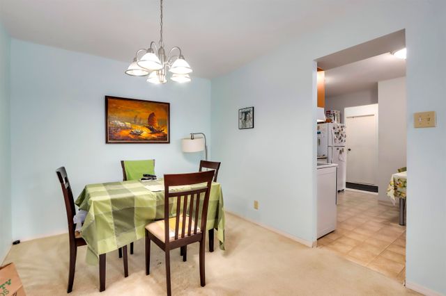 262666973-14 at 1106 - 2024 Fullerton Avenue, North Vancouver