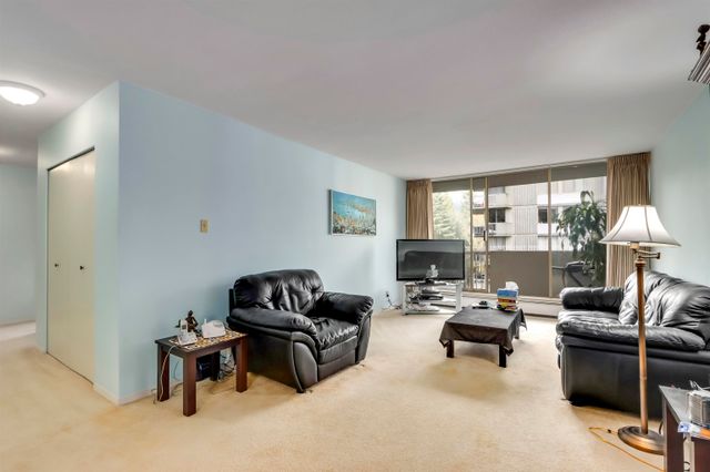 262666973-3 at 1106 - 2024 Fullerton Avenue, North Vancouver