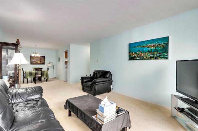 262666973-5 at 1106 - 2024 Fullerton Avenue, North Vancouver