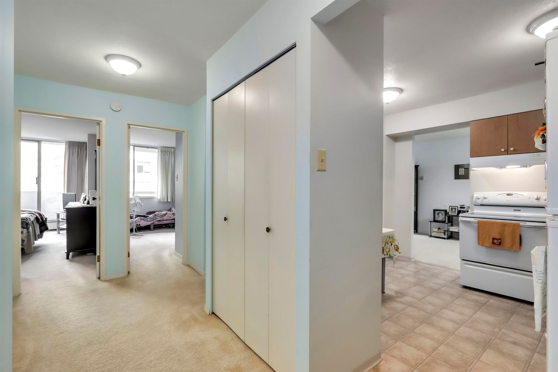 262666973-1 at 1106 - 2024 Fullerton Avenue, North Vancouver