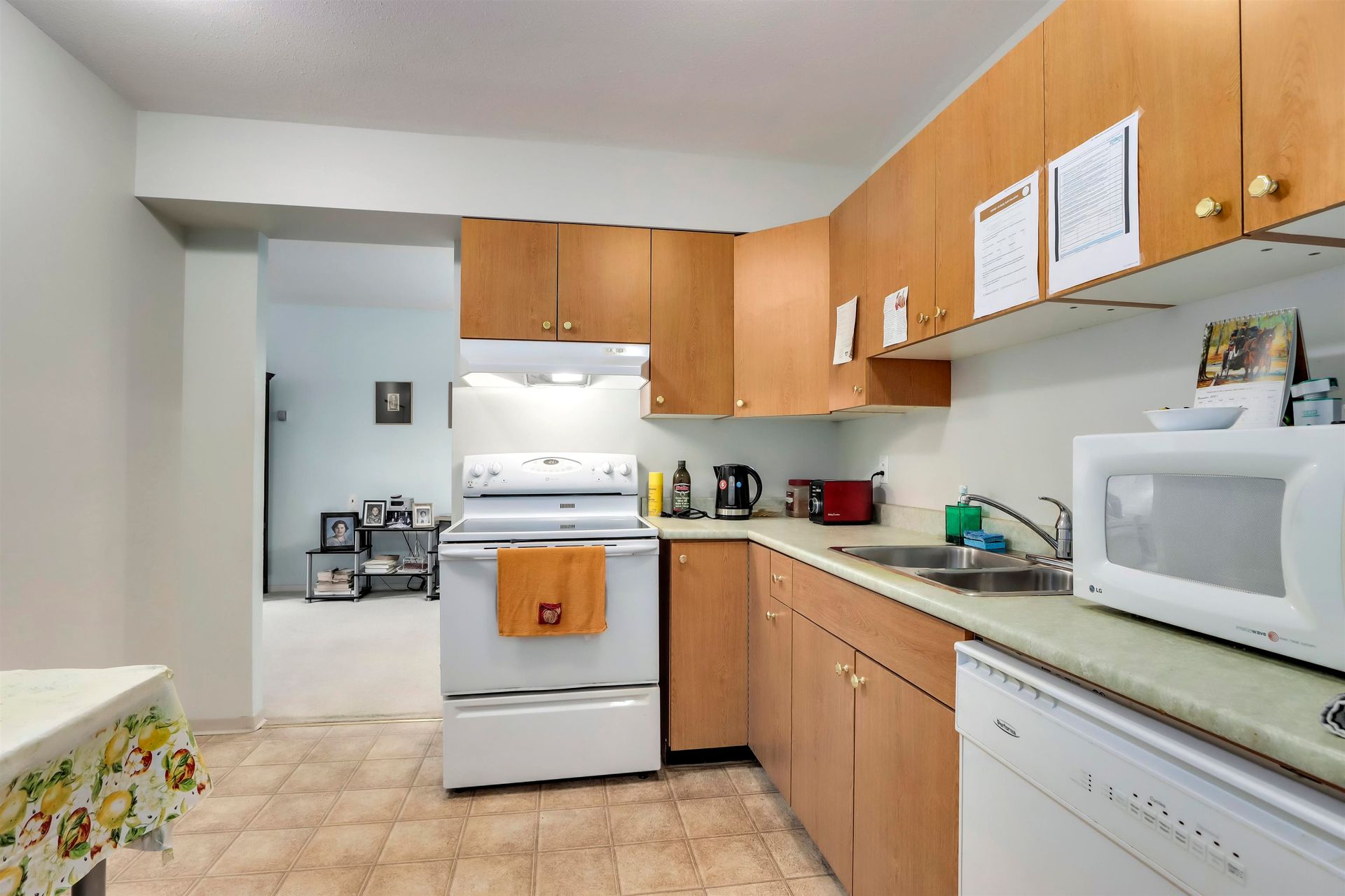 262666973-17 at 1106 - 2024 Fullerton Avenue, North Vancouver