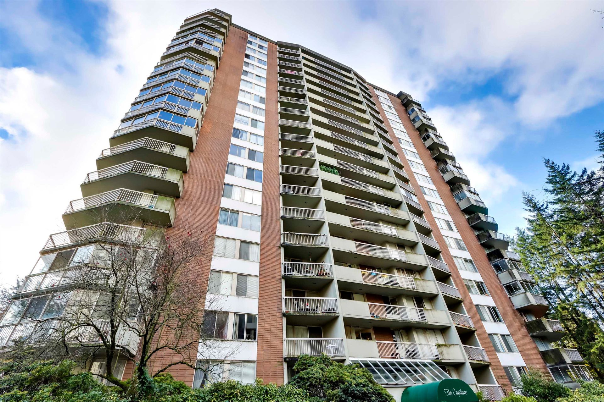 262666973-22 at 1106 - 2024 Fullerton Avenue, North Vancouver