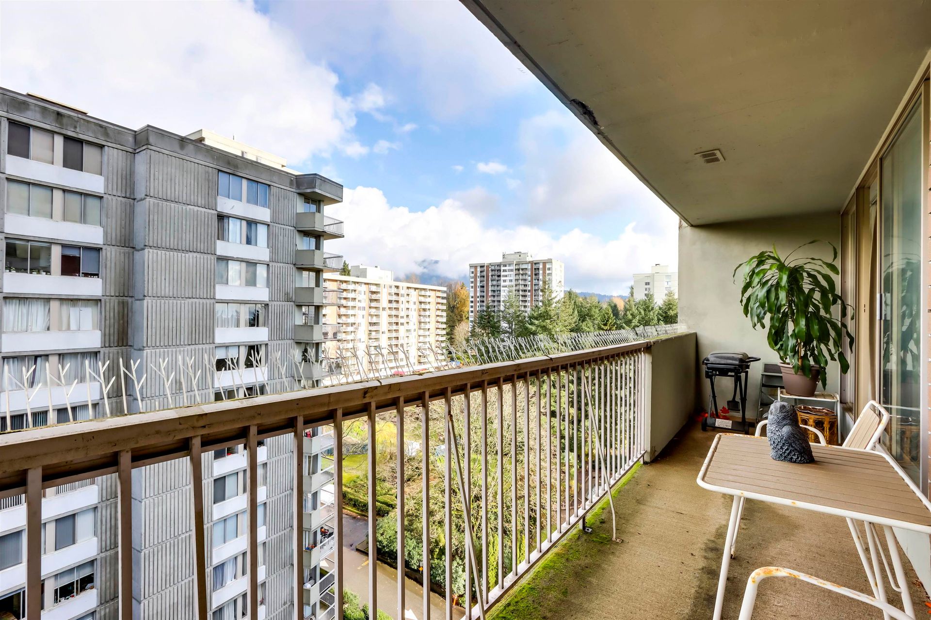 262666973-7 at 1106 - 2024 Fullerton Avenue, North Vancouver