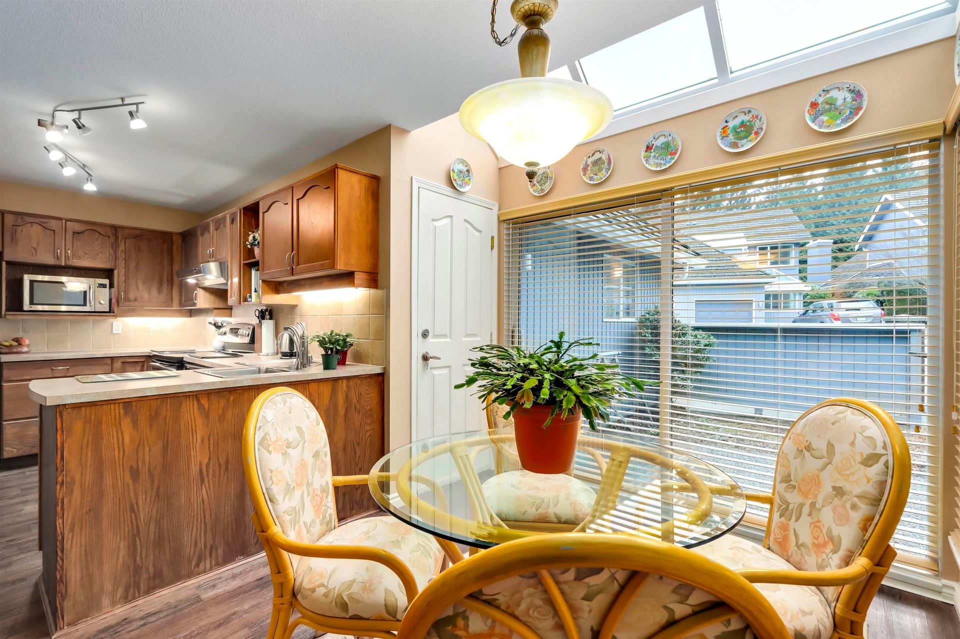 262667442-14 at 40 - 1925 Indian River Crescent, North Vancouver