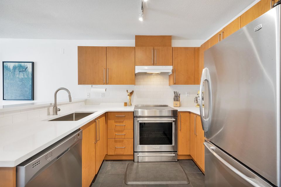 411 - 1150 E 29th Street2