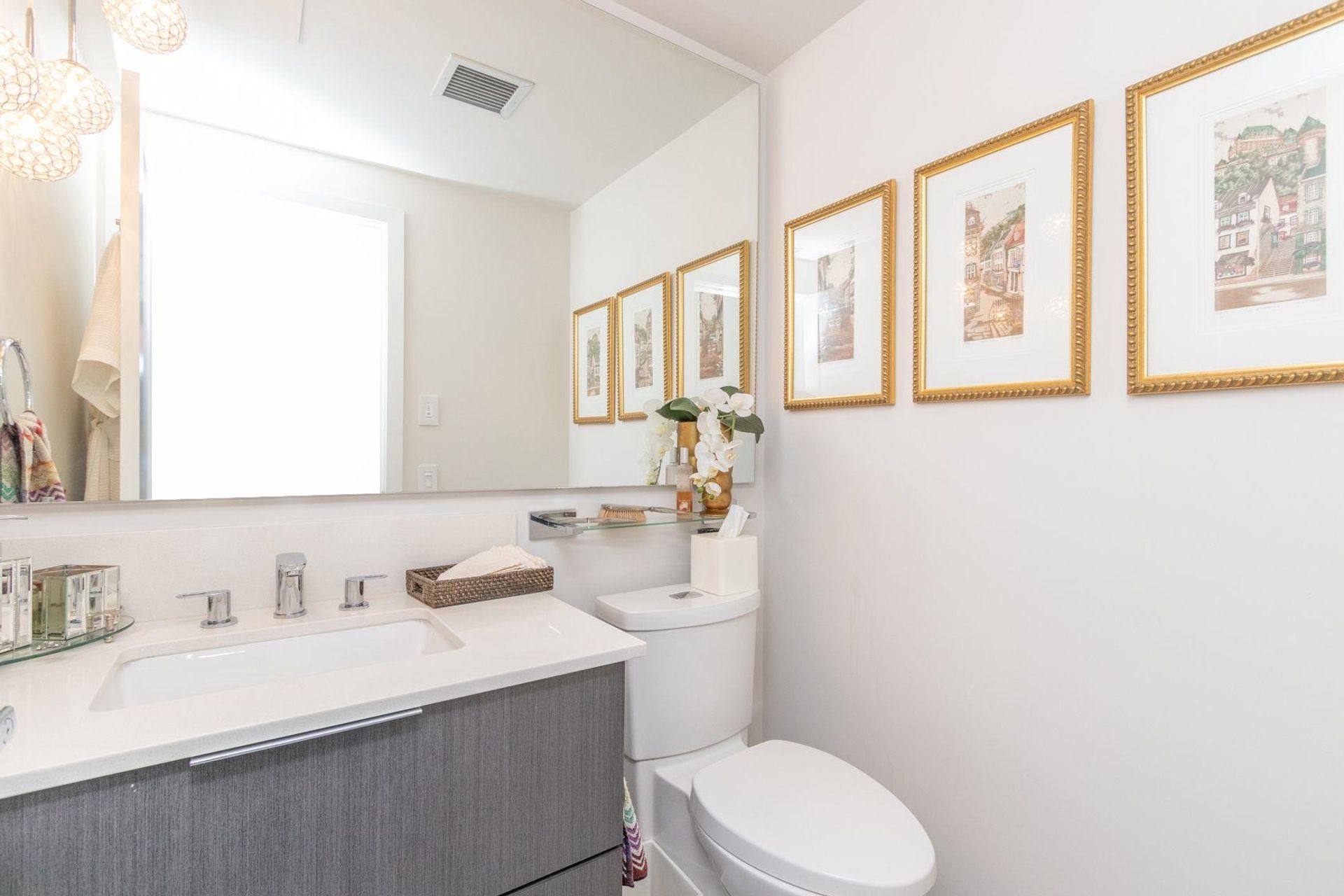 262670273-19 at 403 - 3911 Cates Landing Way, North Vancouver