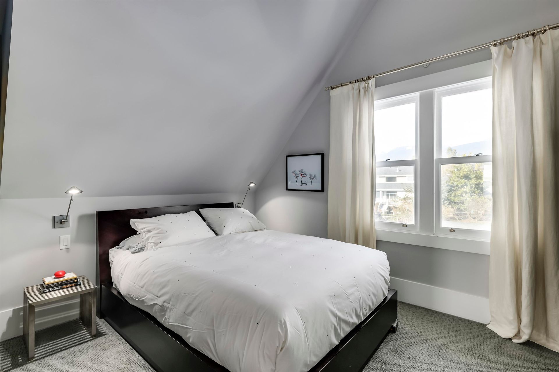 262680391-21 at 528 8th Street E, North Vancouver