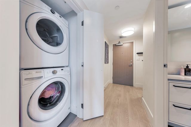 98888 at 902 - 680 Seylynn Crescent, North Vancouver