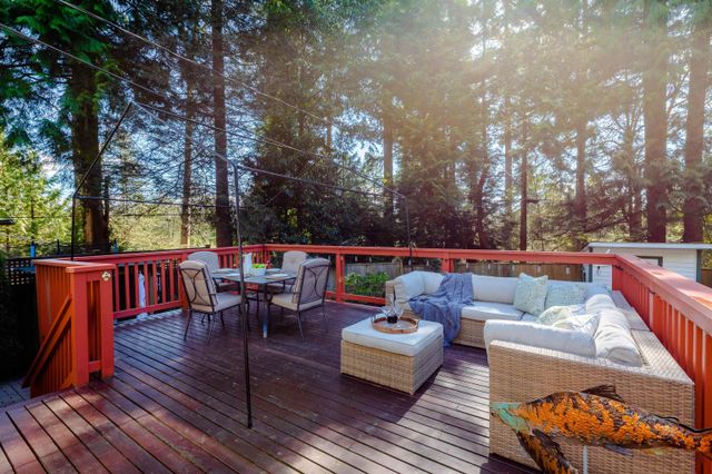 262695248-12 at 1314 Sunnyside Drive, North Vancouver