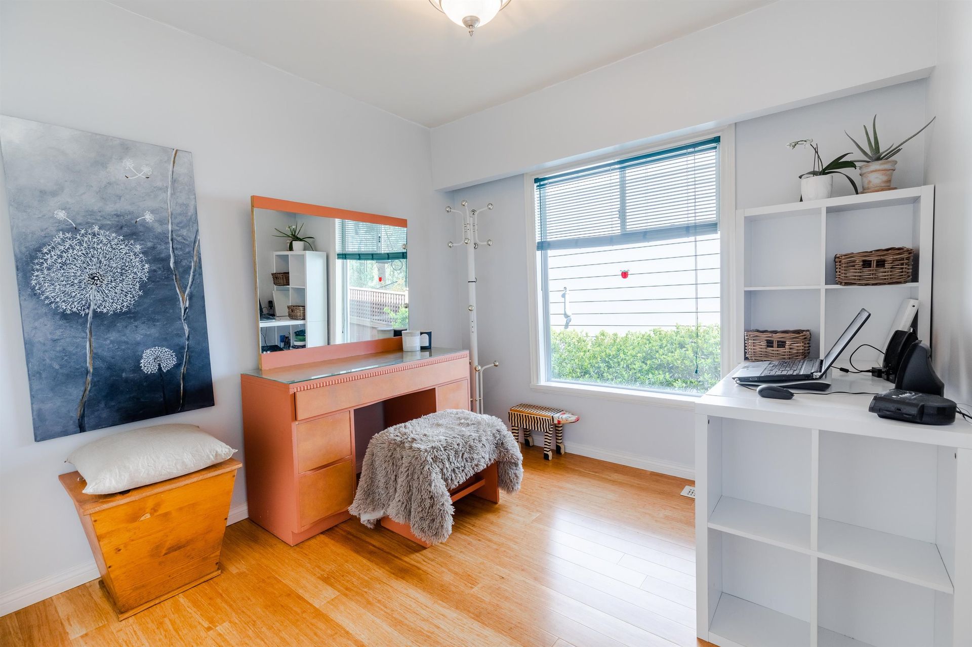 262695248-10 at 1314 Sunnyside Drive, North Vancouver