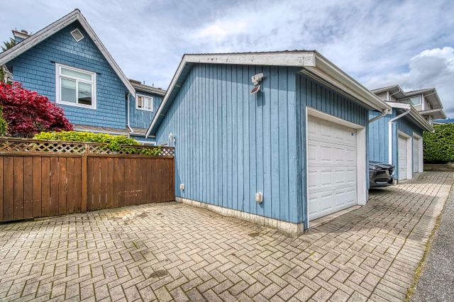 262709102-20 at 2534 Western Avenue, North Vancouver