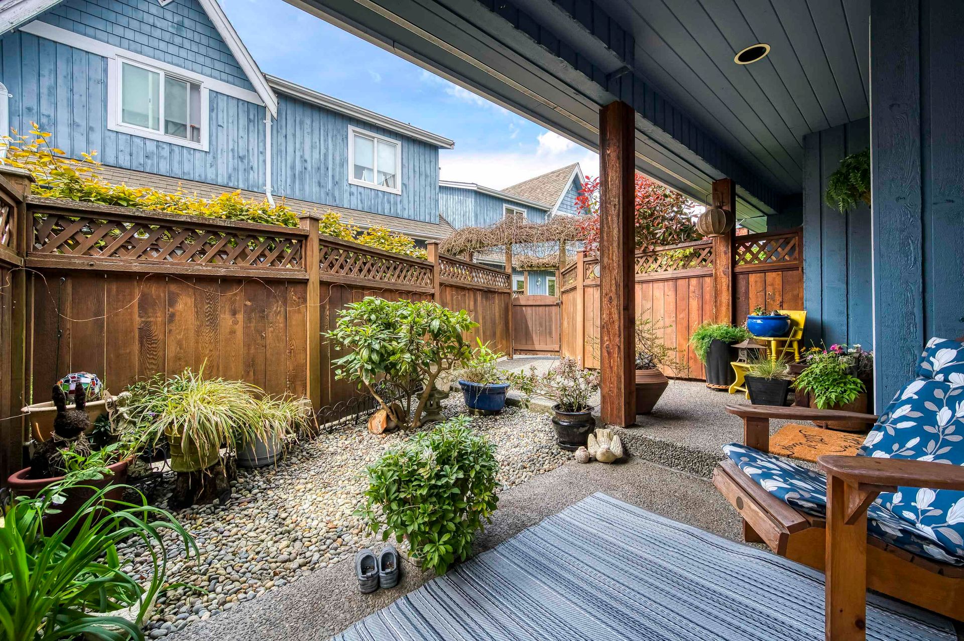 262709102-1 at 2534 Western Avenue, North Vancouver