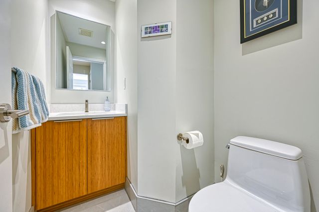 262717085-13 at 2688 Tempe Knoll Drive, North Vancouver