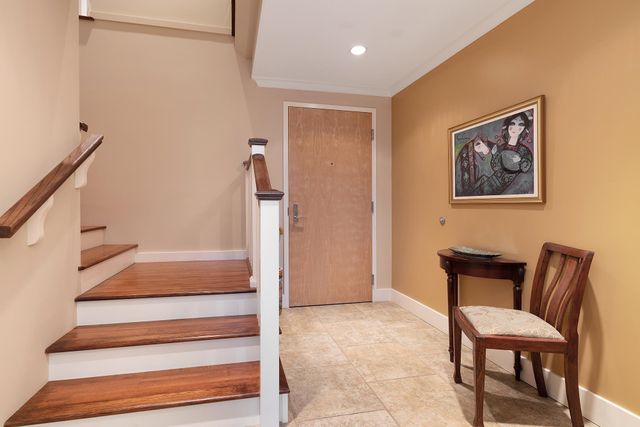 262681840-2 at 7 - 1140 25th Street, West Vancouver