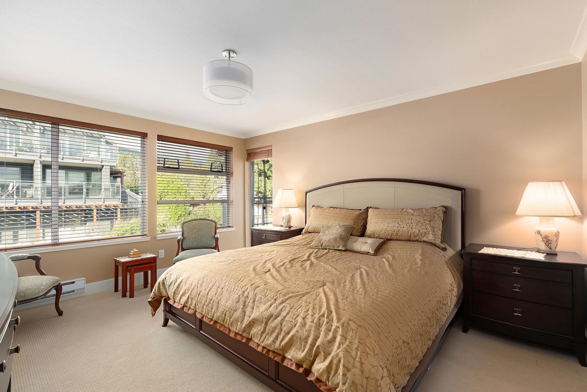 262681840-13 at 7 - 1140 25th Street, West Vancouver