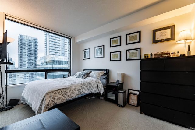 262719630-18 at 1703 - 1003 Burnaby Street, Vancouver West