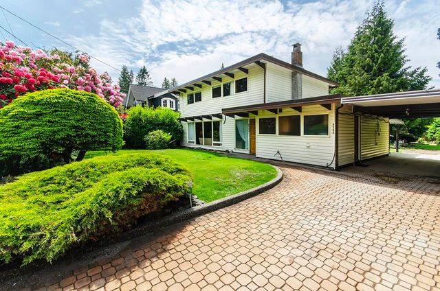 262717759-1 at 4365 Carolyn Drive, North Vancouver